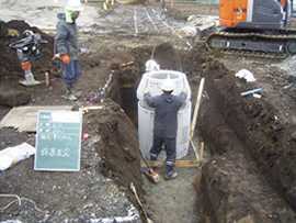 �������H��